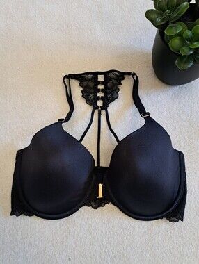 La SENZA Black Lace Racerback Bra Size 32DD Feminine Underwire Front Closure